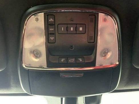 Used 2020 Dodge Durango R/T w/ Premium Interior Group AWD/4WD image 34