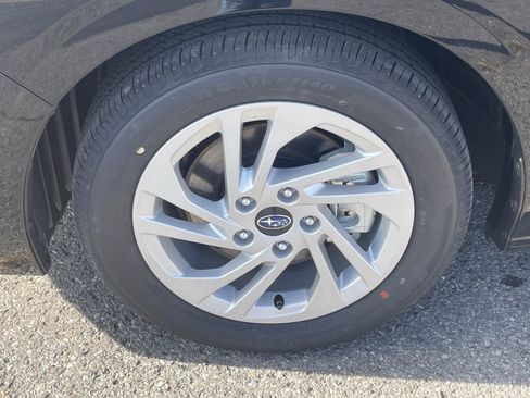 Used 2025 Subaru Impreza 2.0i image 11