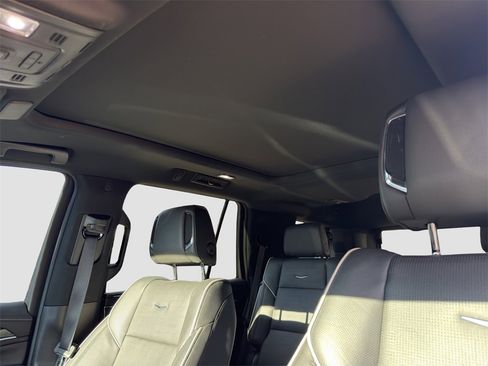 Used 2023 Cadillac Escalade Sport w/ Touring Package image 8