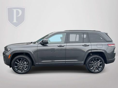 New 2026 Jeep Grand Cherokee Limited AWD/4WD image 5