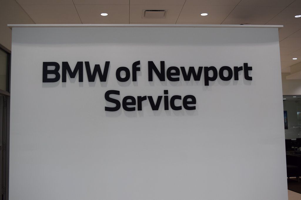 Used 2026 BMW iX xDrive60 w/ M Sport Package AWD/4WD image 37