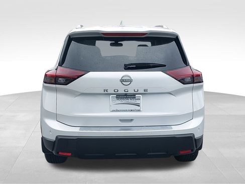 New 2026 Nissan Rogue SV w/ SV Premium Package image 7