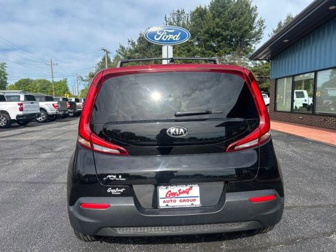 Used 2020 Kia Soul LX FWD image 7