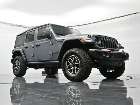 New 2026 Jeep Wrangler Unlimited Rubicon w/ Technology Group AWD/4WD image 37