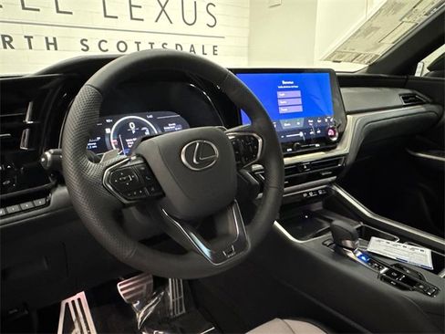 New 2026 Lexus TX 500h AWD image 7