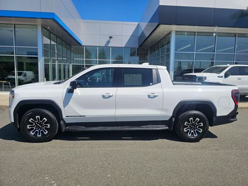 Used 2026 GMC Sierra EV Elevation AWD/4WD image 2
