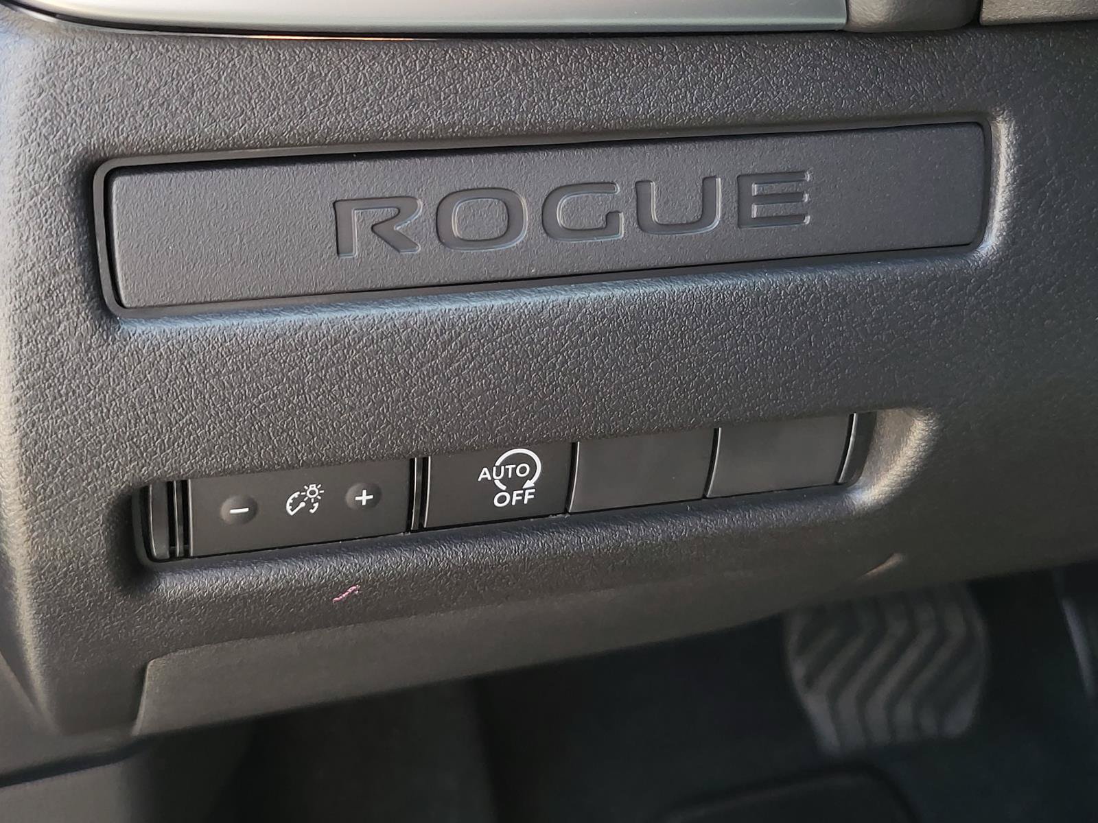 New 2026 Nissan Rogue S FWD image 17