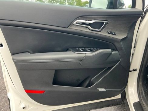 Certified 2024 Kia Sportage X-Line Prestige AWD/4WD image 32