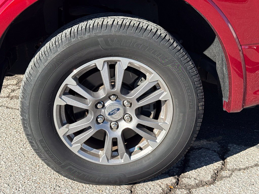 Used 2019 Ford F150 Lariat RWD image 5