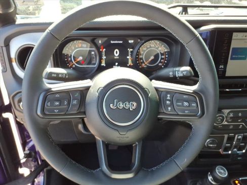 New 2026 Jeep Gladiator Sport AWD/4WD image 18