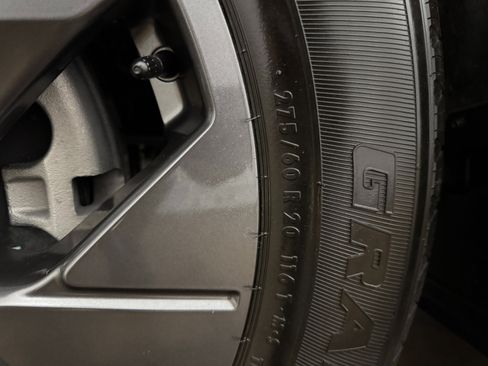 Used 2023 Ford F150 Lightning XLT image 64