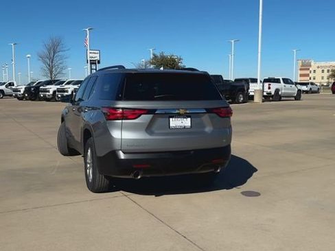 Certified 2023 Chevrolet Traverse LT image 8