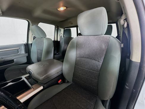 Used 2015 RAM 1500 Big Horn AWD/4WD image 18