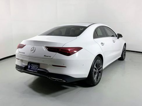 Used 2025 Mercedes-Benz CLA 250 4MATIC image 2