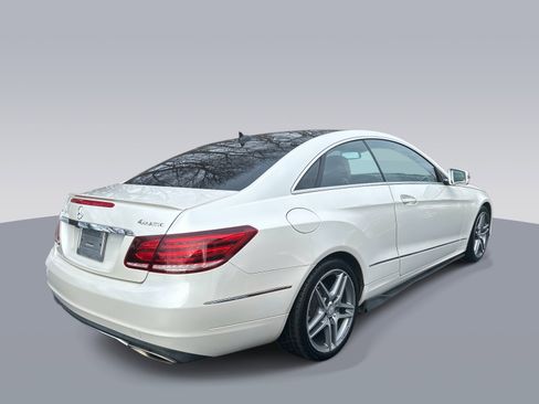 Used 2015 Mercedes-Benz E 400 4MATIC Coupe image 3