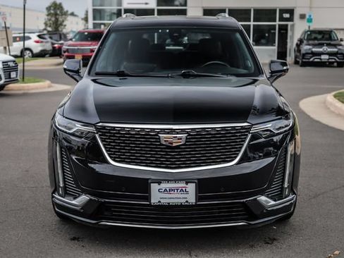 Used 2023 Cadillac XT6 Premium Luxury AWD/4WD image 6