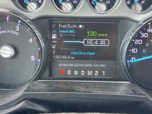 Used 2016 Ford F250 Lariat w/ Lariat Ultimate Package AWD/4WD image 16