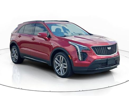 Certified 2023 Cadillac XT4 Sport w/ Sun And Sound Package AWD/4WD image 3