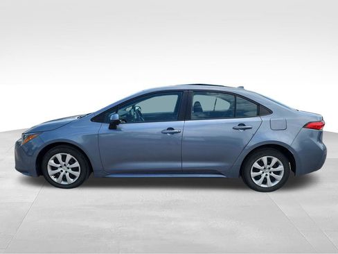 Used 2023 Toyota Corolla LE FWD image 6
