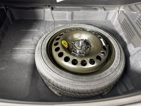 Used 2023 Chevrolet TrailBlazer RS w/ Convenience Package image 38