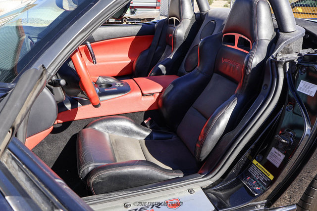 Used 2004 Dodge Viper SRT-10 RWD image 43
