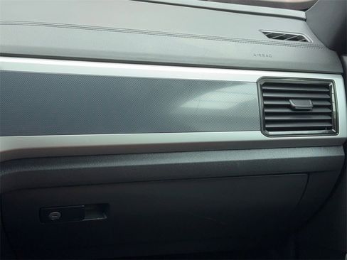 Used 2023 Volkswagen Atlas Cross Sport SEL Premium R-Line image 20