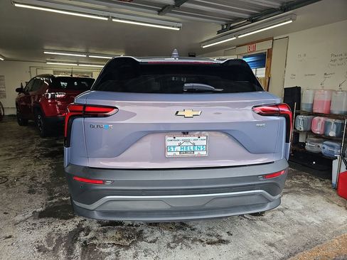 Used 2024 Chevrolet Blazer EV LT AWD/4WD image 4