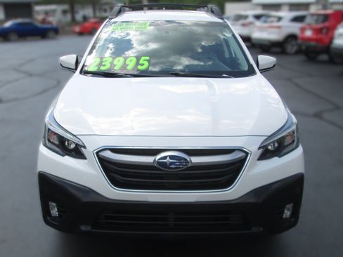 Used 2020 Subaru Outback Premium w/ Tech Package 1 AWD/4WD image 7