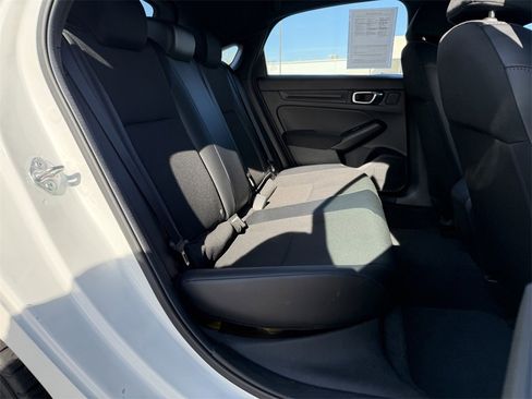 Used 2024 Honda Civic Sport image 11