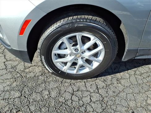 Used 2024 Chevrolet Equinox LT w/ LPO, Floor Liner Package image 9