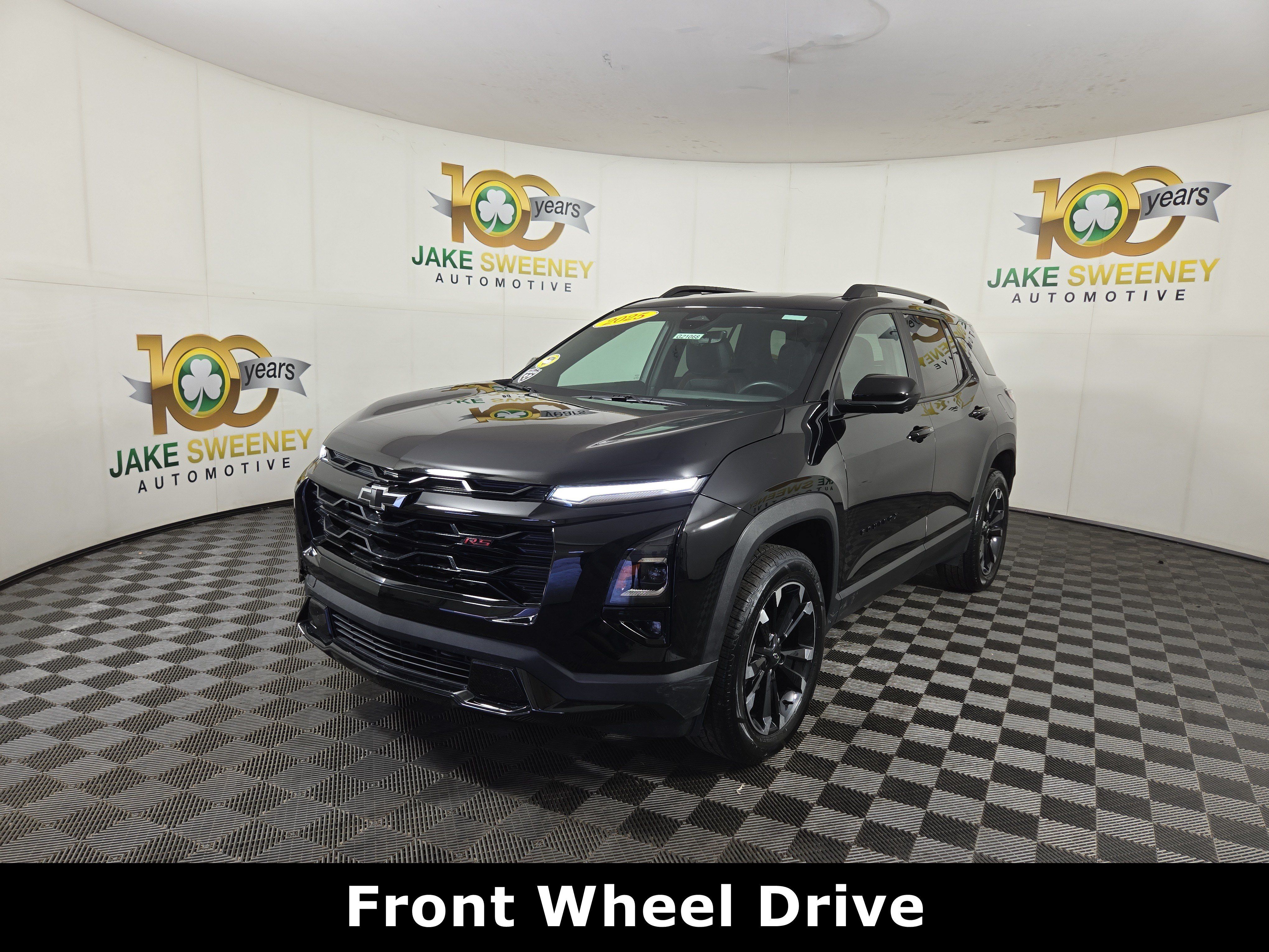 Used 2025 Chevrolet Equinox RS w/ Safety and Technology Package FWD image 3