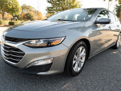 Used 2023 Chevrolet Malibu LT image 7