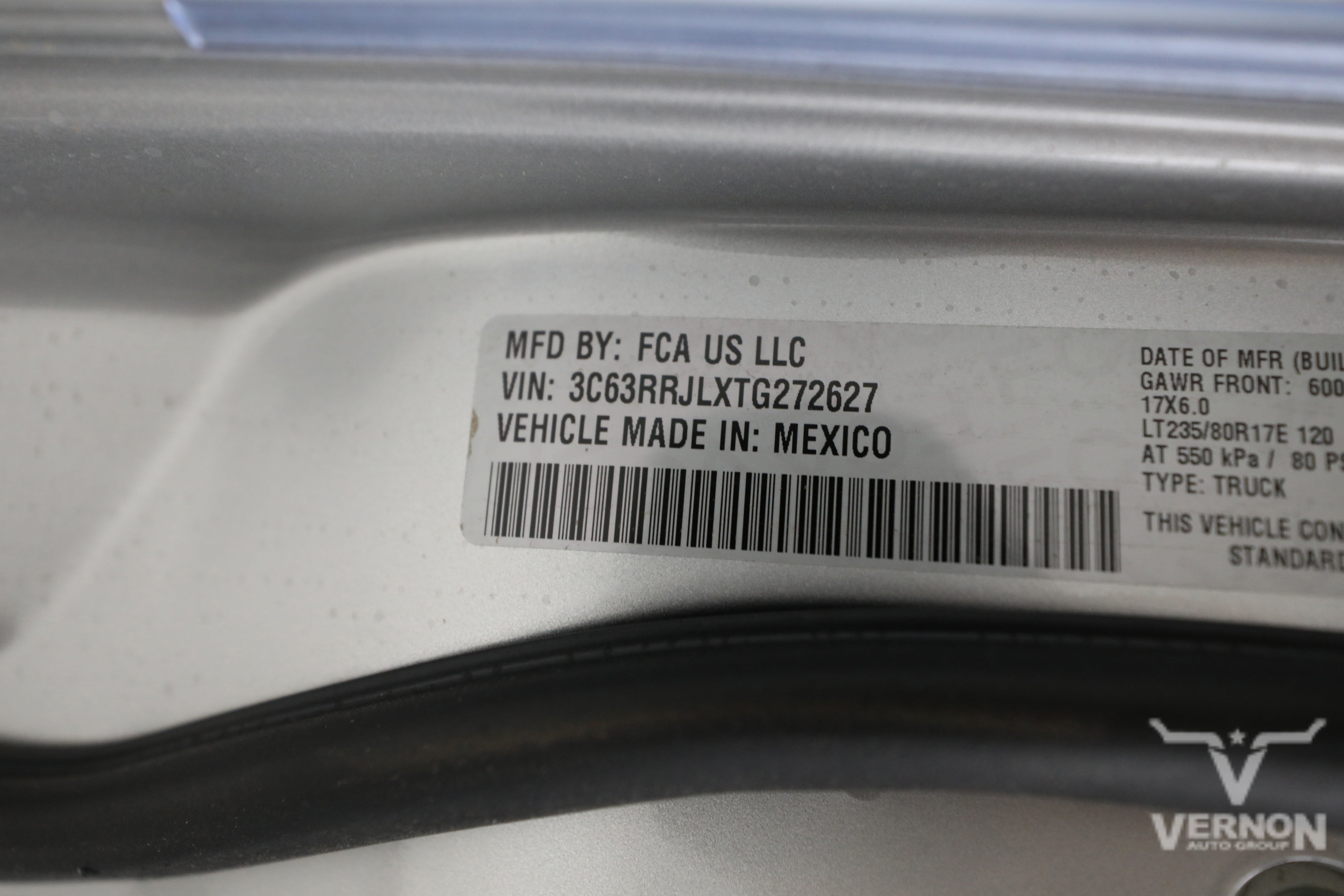 New 2026 RAM 3500 Laramie AWD/4WD image 35