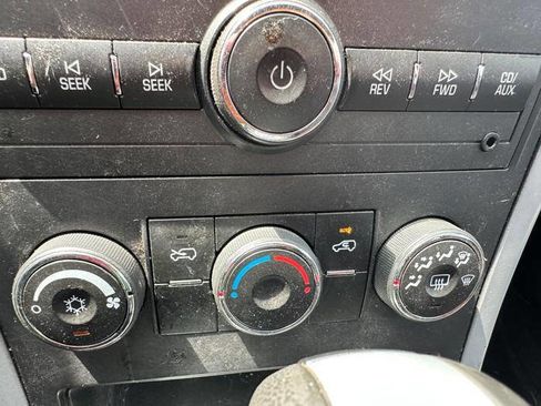 Used 2008 Pontiac Torrent 2WD image 39
