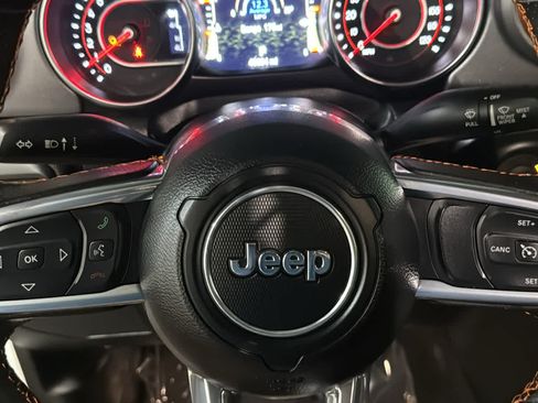 Used 2022 Jeep Gladiator Mojave w/ LED Lighting Group AWD/4WD image 11