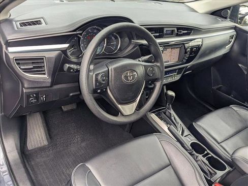 Used 2015 Toyota Corolla LE Premium image 10