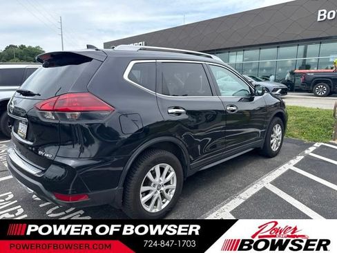Used 2018 Nissan Rogue SV AWD/4WD image 5