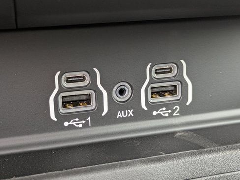 New 2026 RAM 3500 Big Horn AWD/4WD image 22