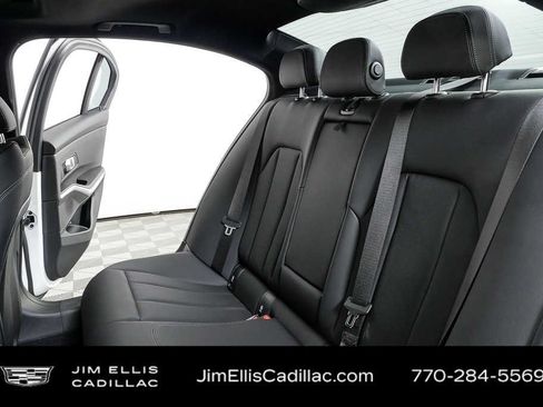 Used 2025 BMW 330i xDrive Sedan AWD/4WD image 20