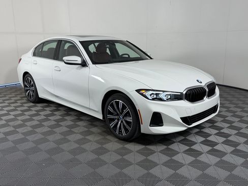 Used 2026 BMW 330i Sedan w/ Premium Package RWD image 7