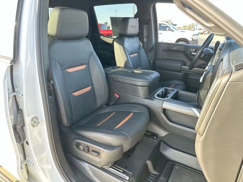 Used 2021 GMC Sierra 1500 AT4 w/ AT4 Preferred Package image 25