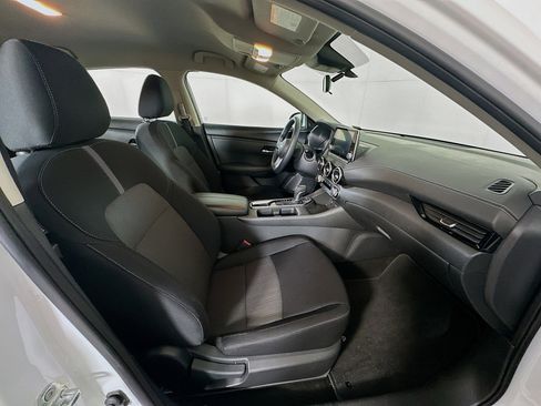 Used 2024 Nissan Sentra SV image 31