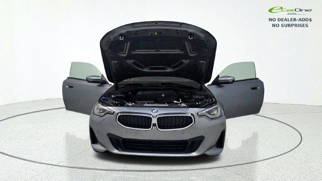 Used 2025 BMW 230i Coupe RWD image 12