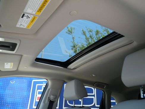 New 2027 Honda HR-V EX-L image 17
