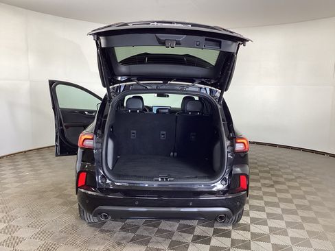 Used 2024 Ford Escape ST-Line w/ Tech Pack #1 AWD/4WD image 31