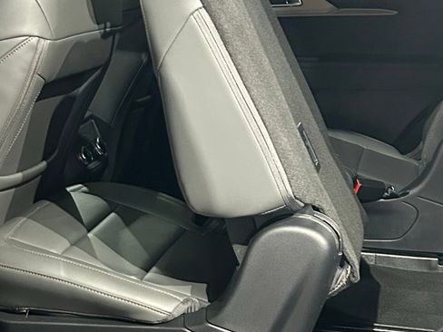 New 2026 Ford Explorer Active w/ Active Comfort Package image 56