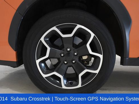 Used 2014 Subaru Crosstrek 2.0i Limited AWD/4WD image 6