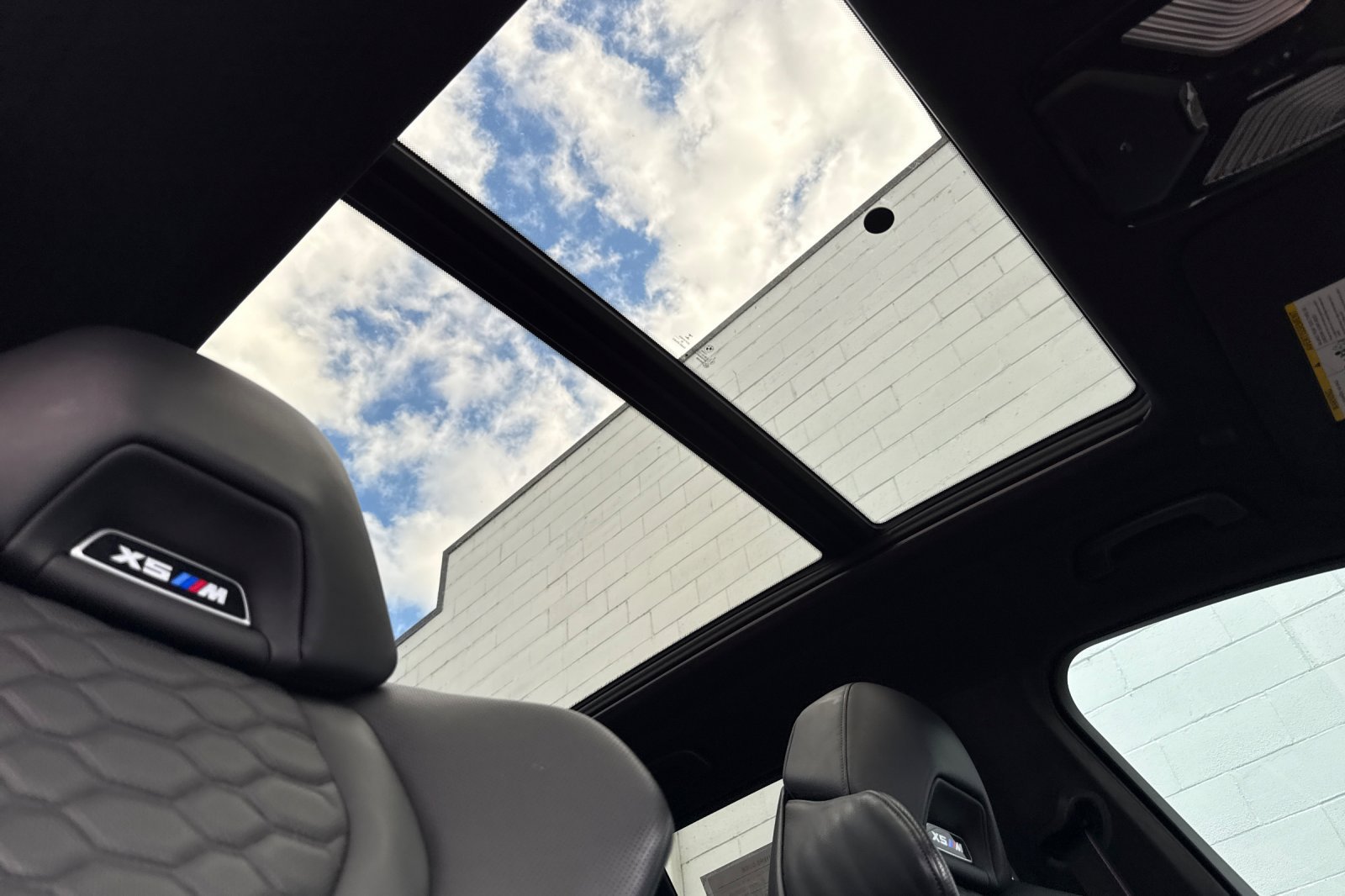 Used 2021 BMW X5 M w/ Competition Package AWD/4WD image 17