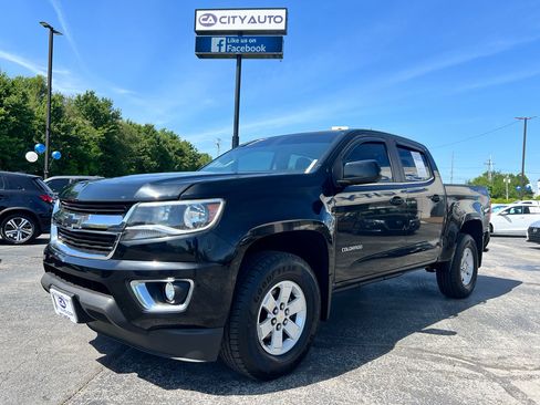 Used 2020 Chevrolet Colorado W/T w/ WT Convenience Package image 3
