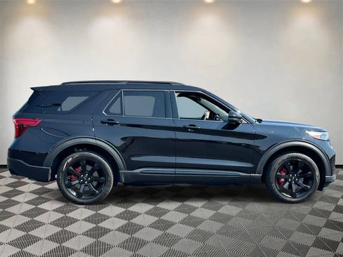 Certified 2024 Ford Explorer ST w/ Equipment Group 401A AWD/4WD image 2